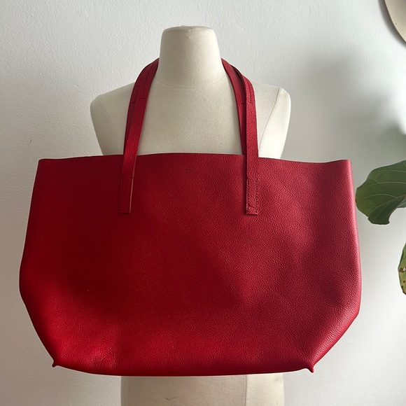 Mark & Graham Handbags - Mark & Graham leather tote